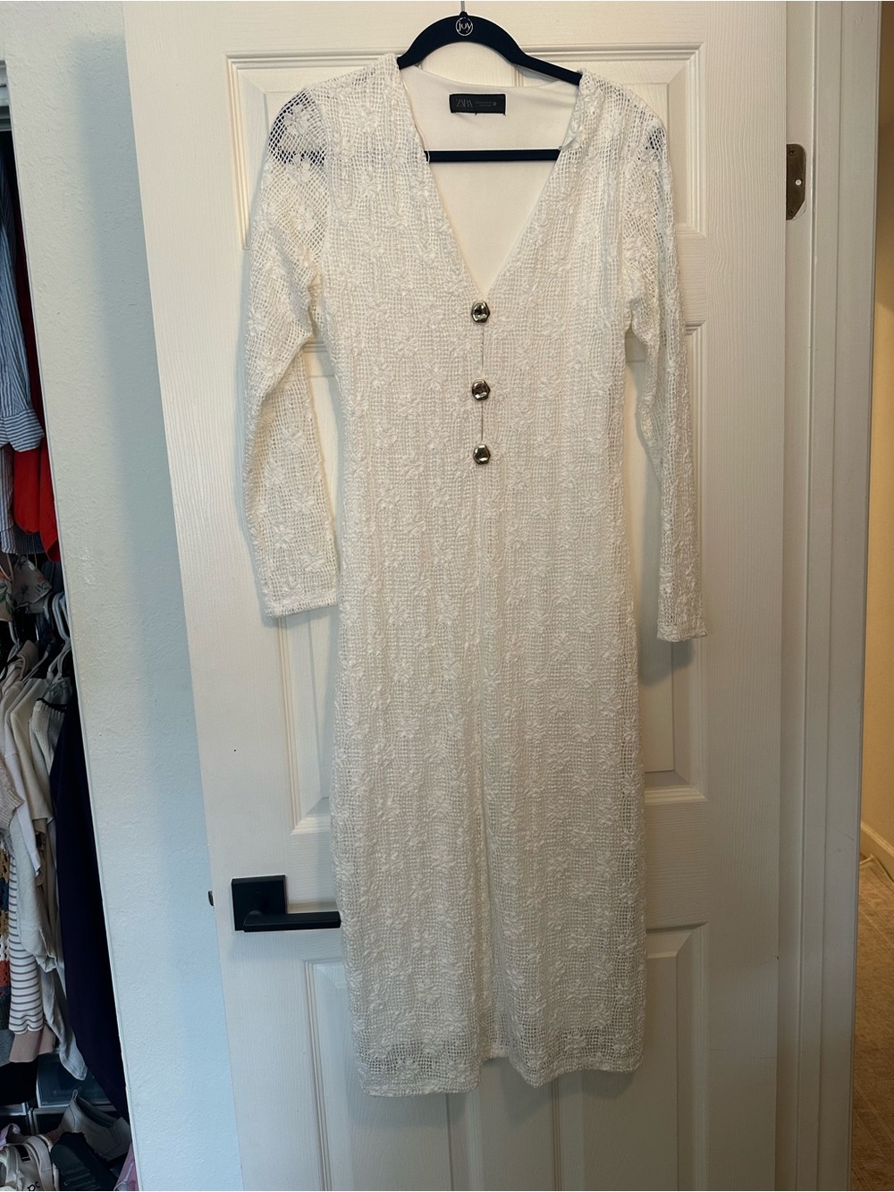 Zara Cream V-Neck Long Sleeve Knit Midi Dress with Button Accents